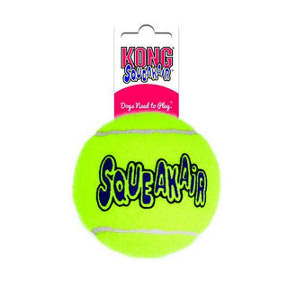 KONG Air Squeaker Tennis Ball Medium